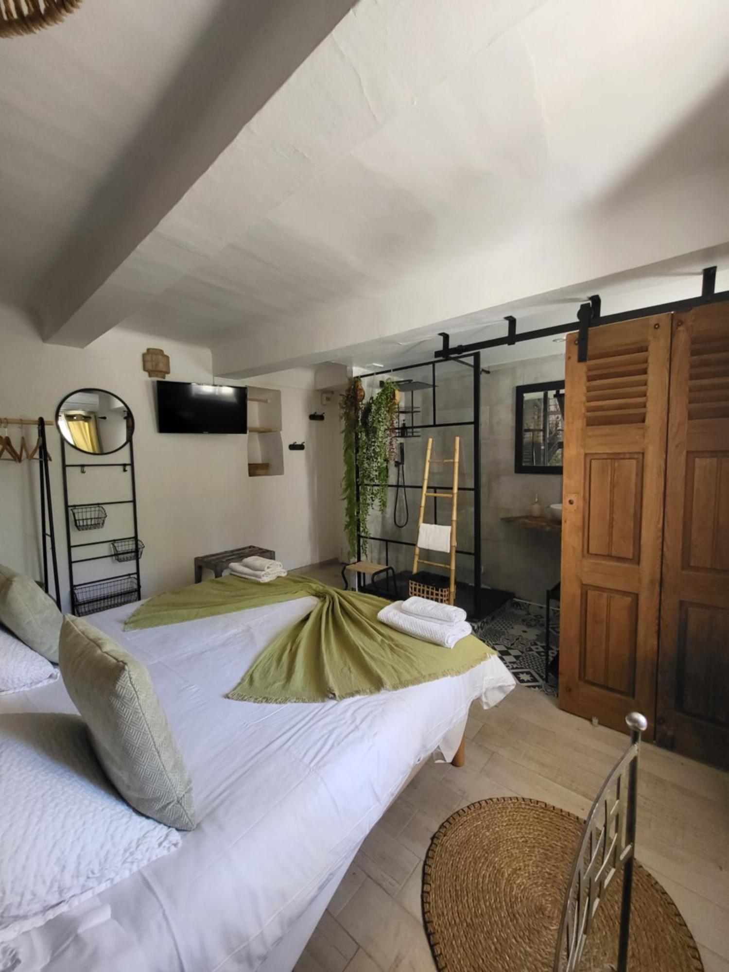 Hotel Auberge Provencale Сен-Рафаэль Экстерьер фото